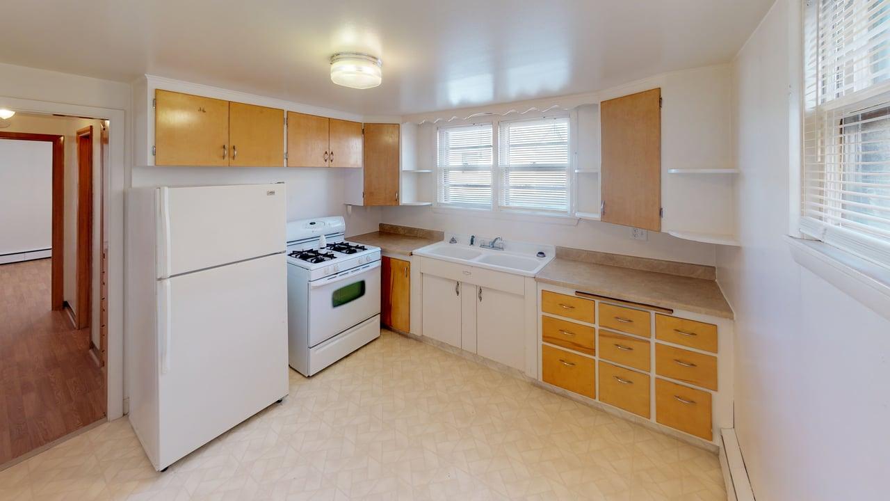 8185 N 14th St Kitchen