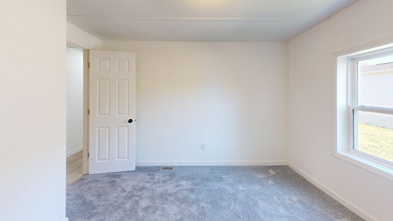 107 W Antelope St Bedroom 8