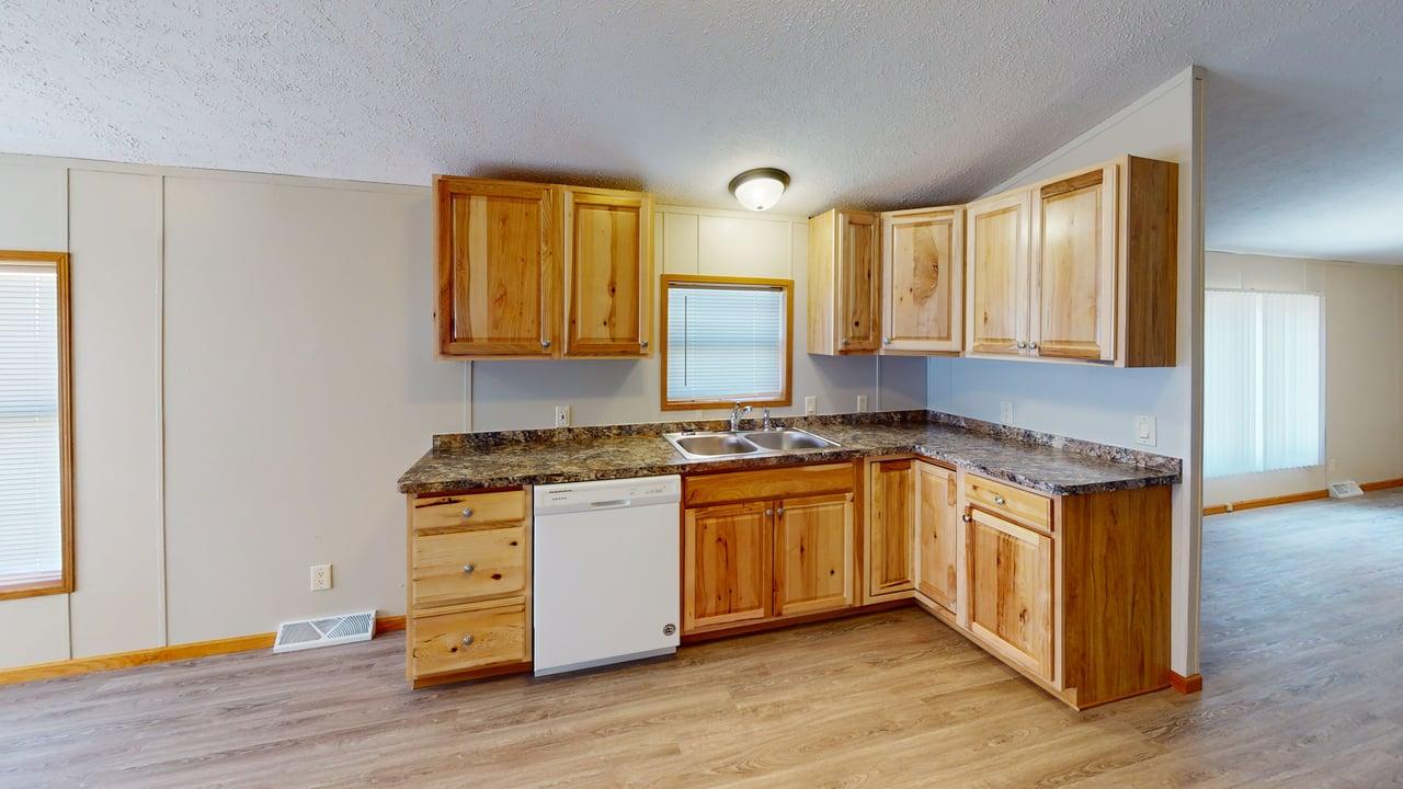 154 Northwest Ave Kitchen