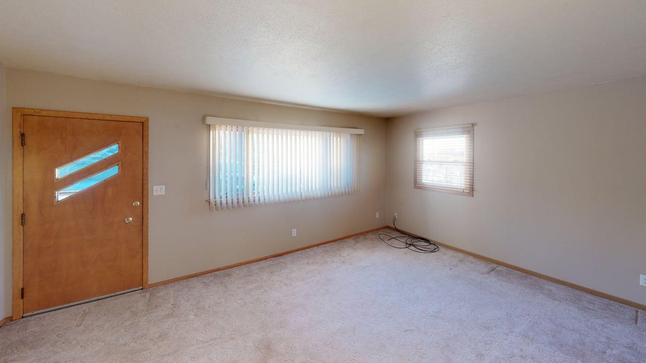 503 3rd Ave Ne Unfurnished 2