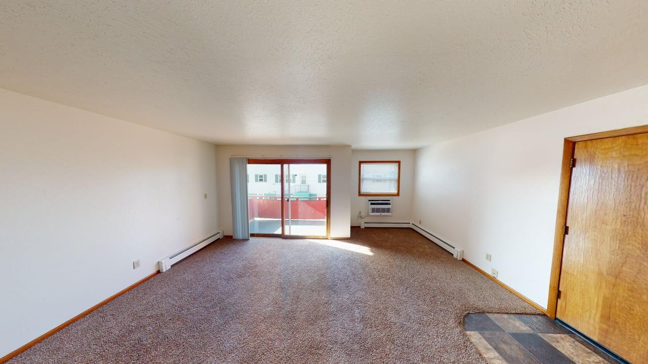 305 Ryan Dr 8 04052021 123435
