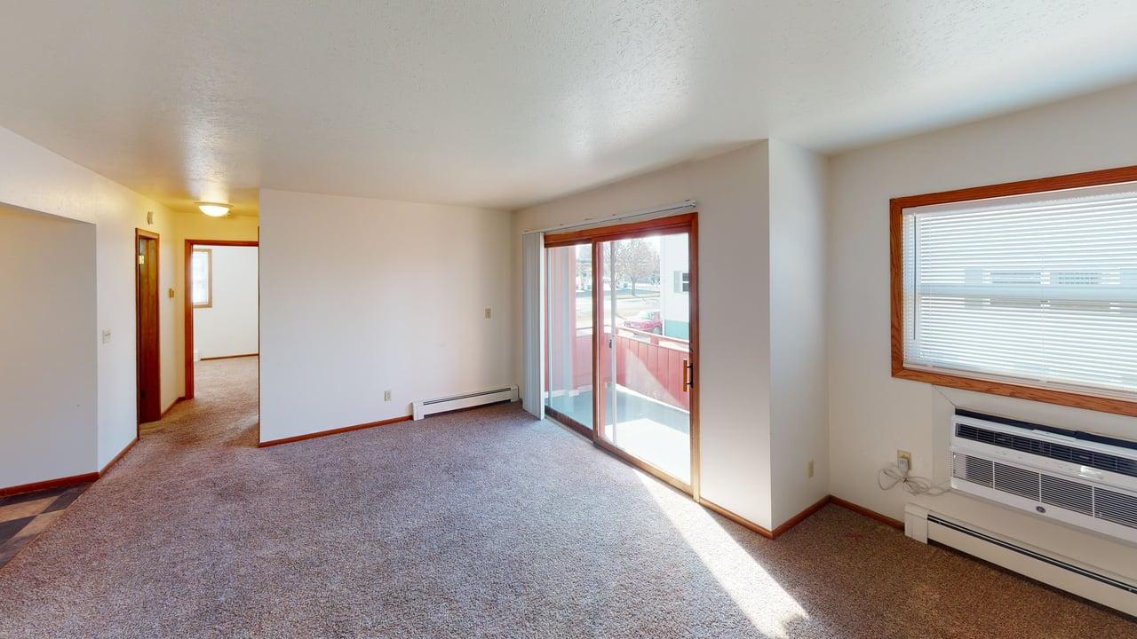 305 Ryan Dr 8 Unfurnished