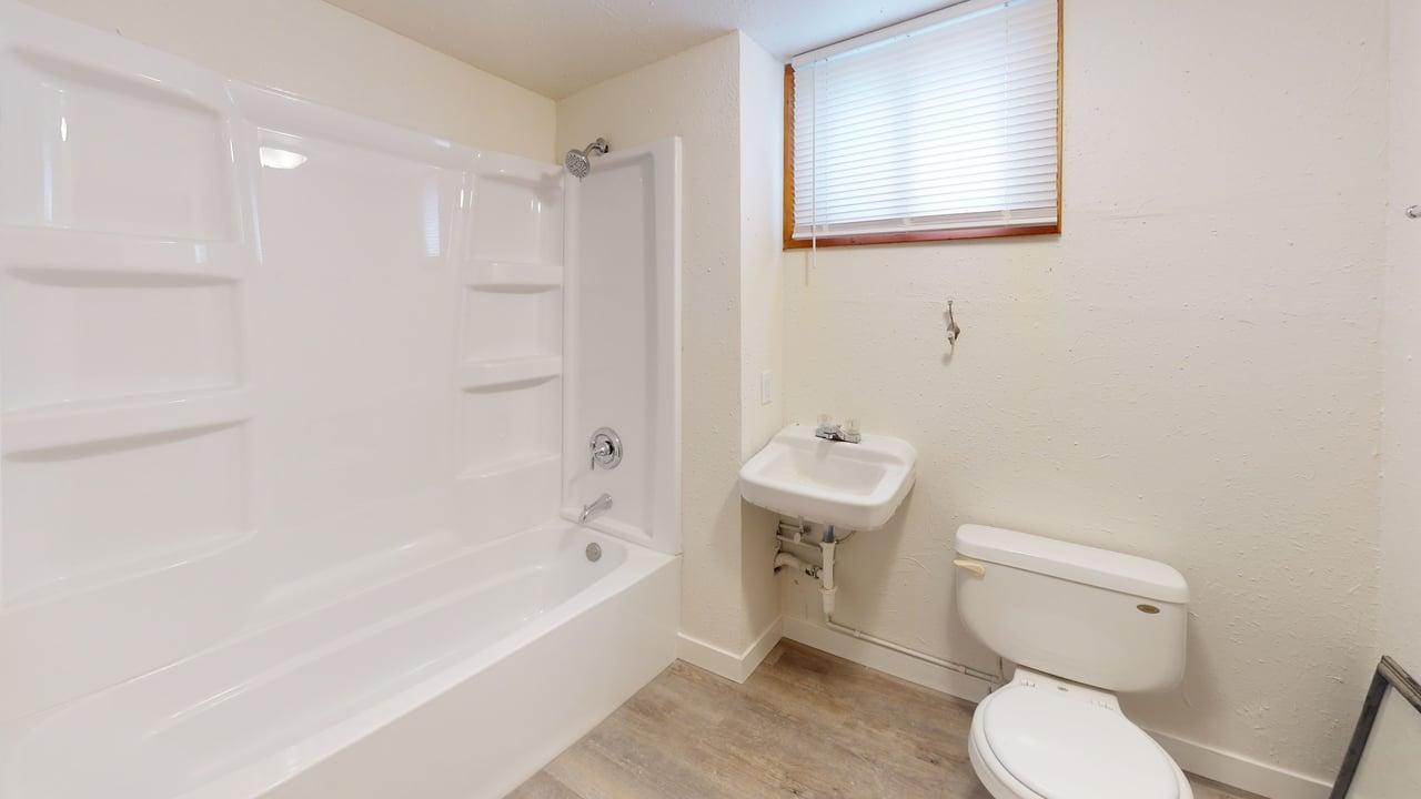 710 E Avenue F Bathroom