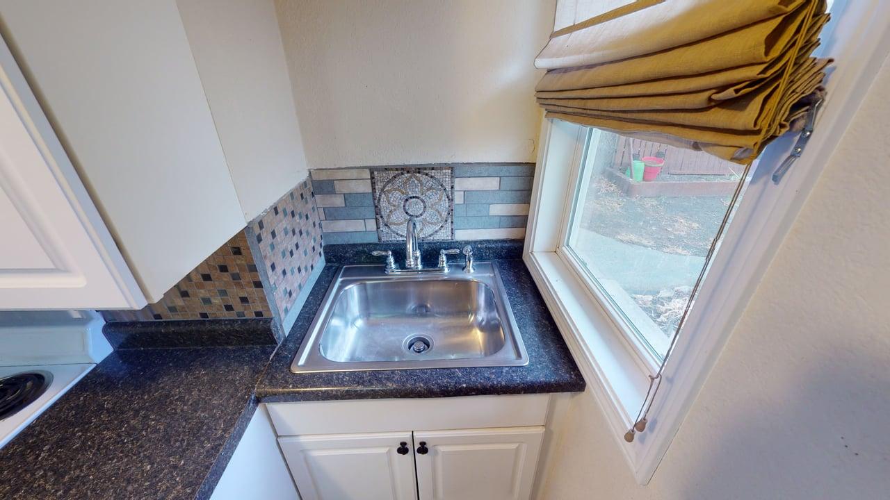 205 3rd Ave Ne 4 11162020 113724
