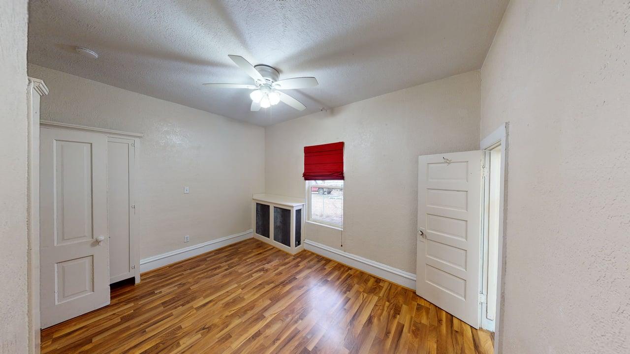 205 3rd Ave Ne 4 11162020 113859