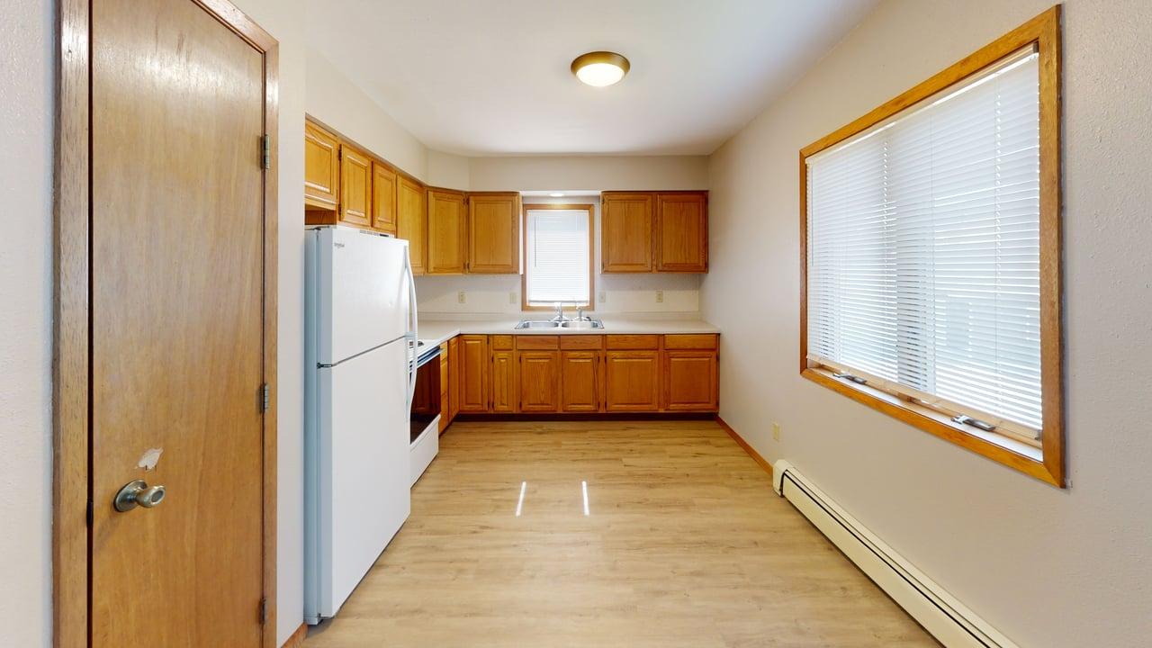 1943 E Capitol Ave Kitchen