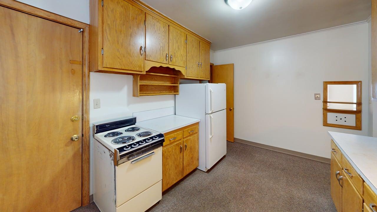 218 N 12th St 3 Kitchen