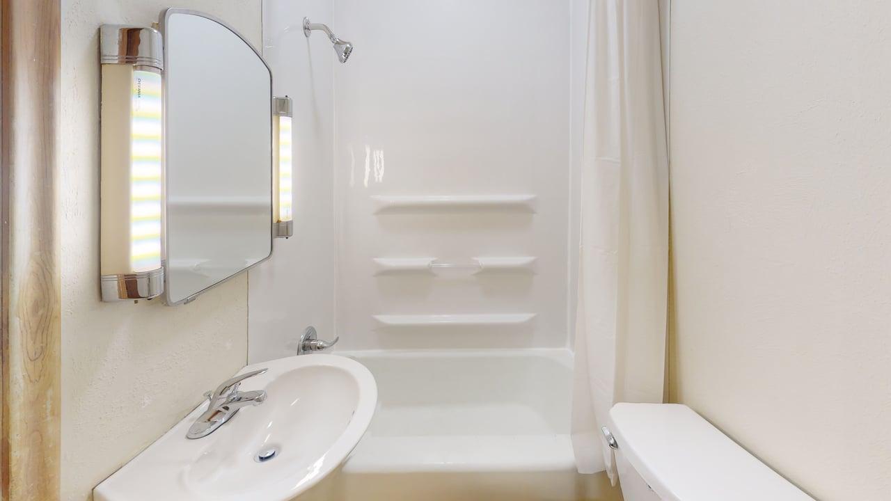 120 E Avenue B Bathroom