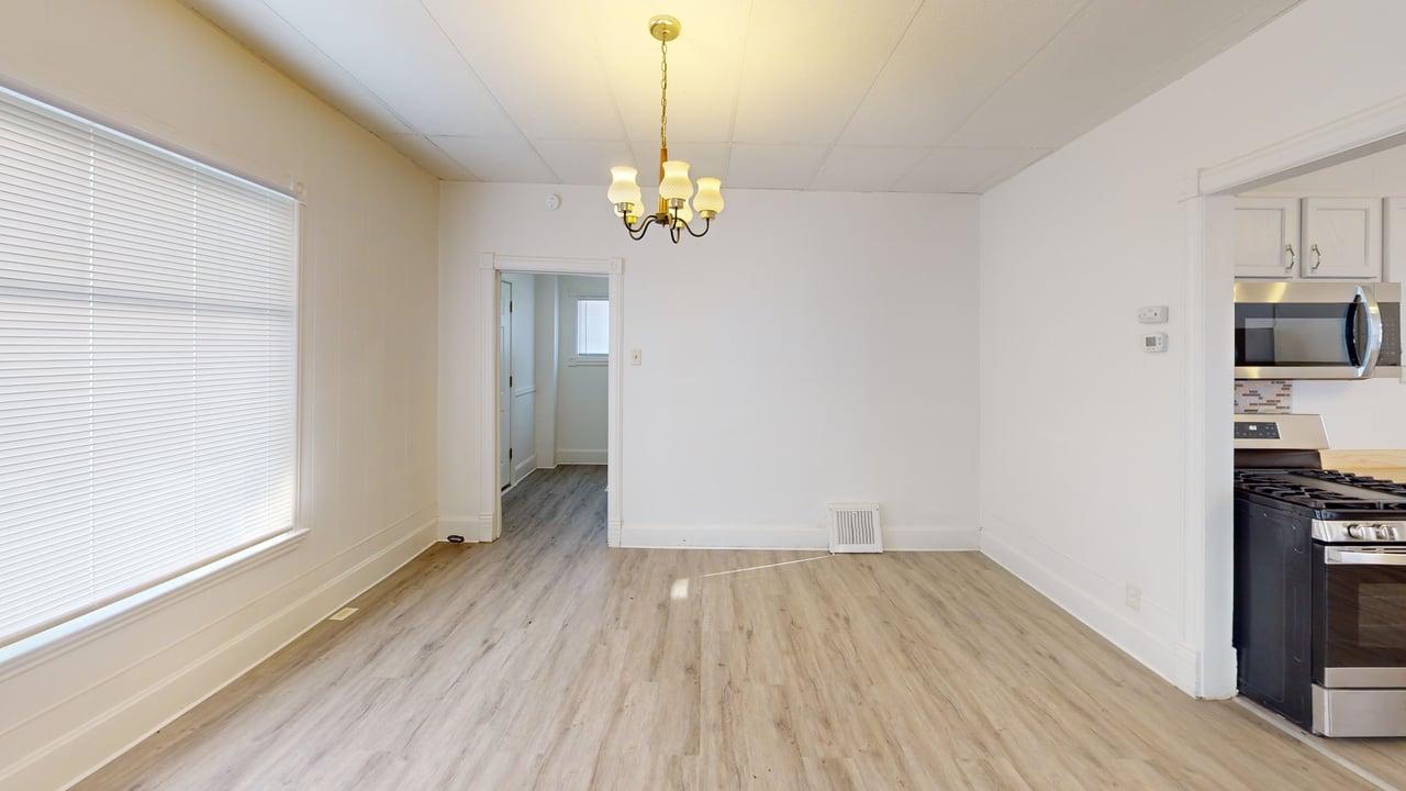 1204 Second St Nw Dining Room