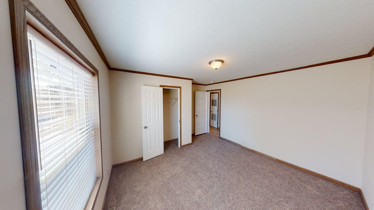 140 American Ave 04162020 144008