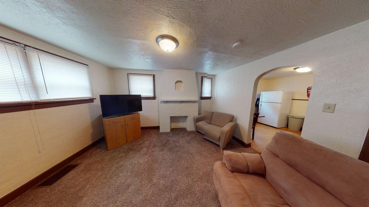 1510 E Thayer Ave 2 09242021 082147