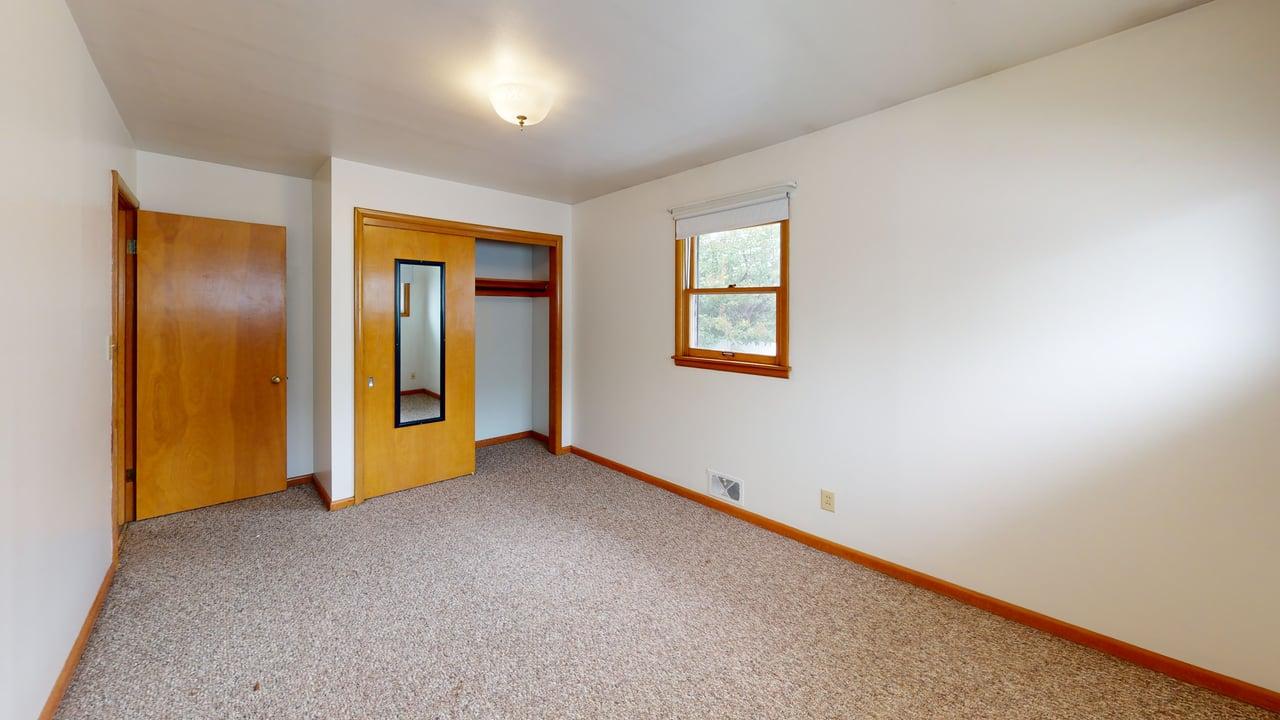 1113 N 3rd St A Bedroom 1