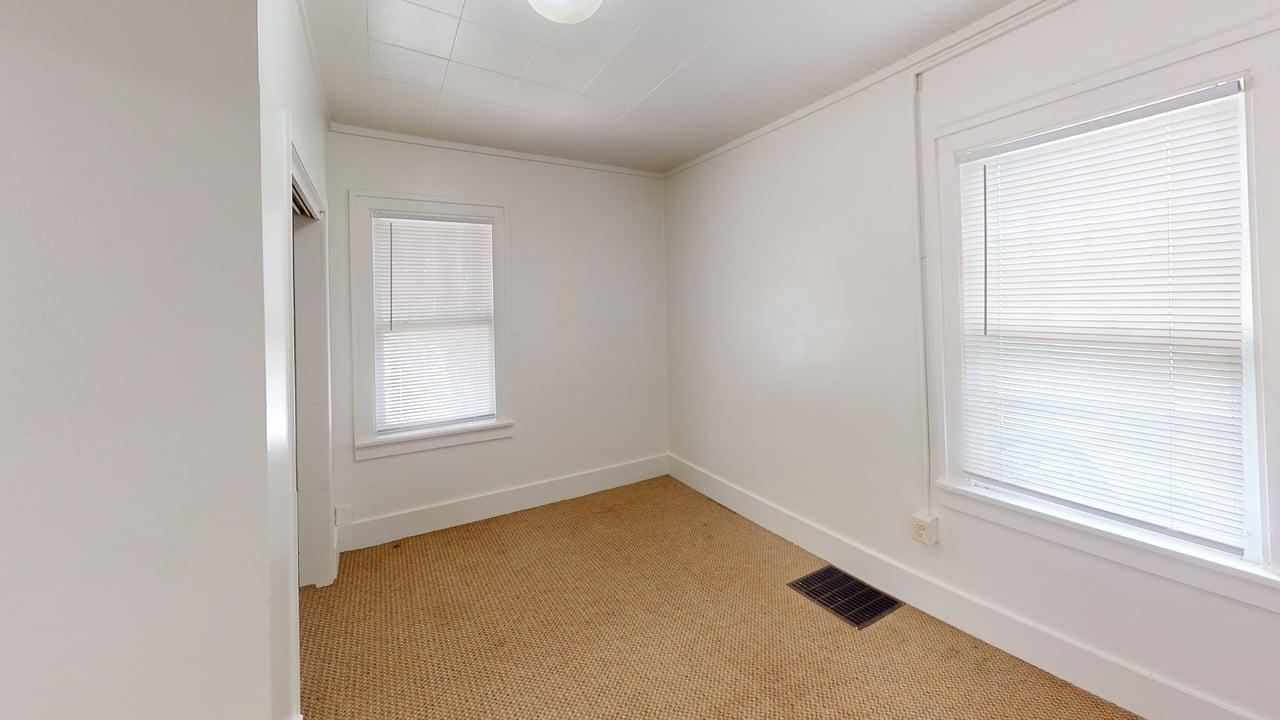 213 N Washington St Bedroom 8
