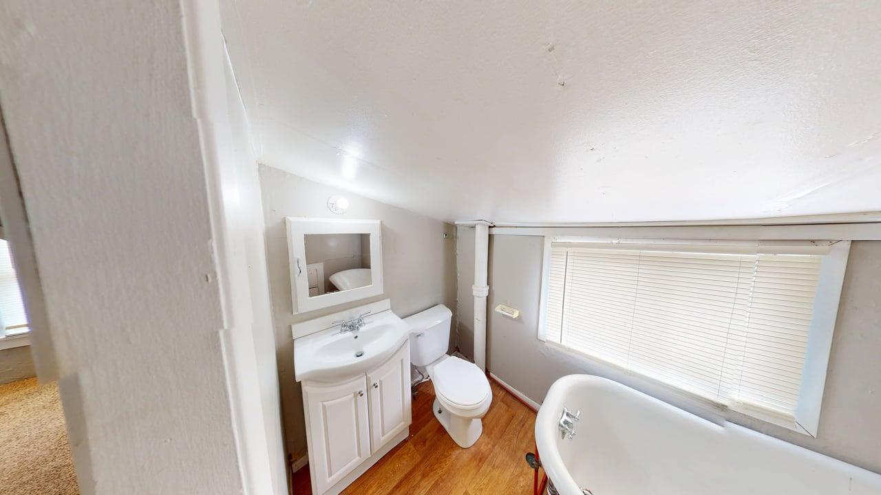 4135 W Thayer Ave 06162026 072428