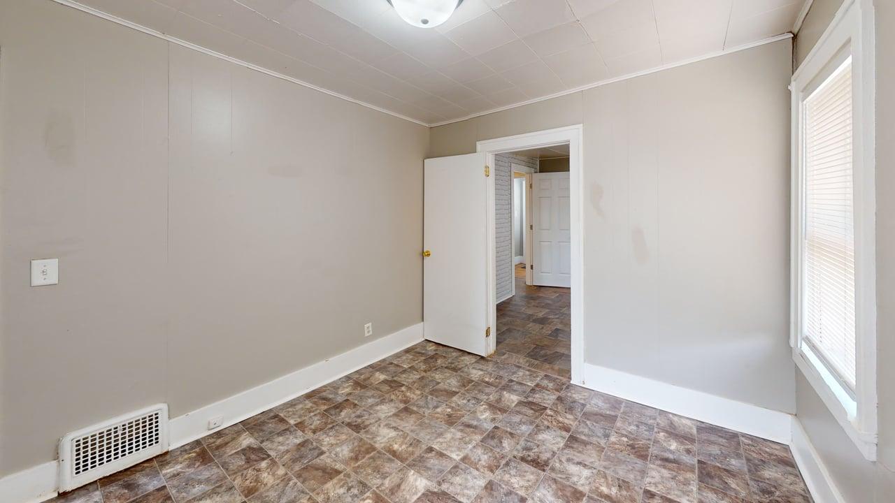 4135 W Thayer Ave Bedroom 4