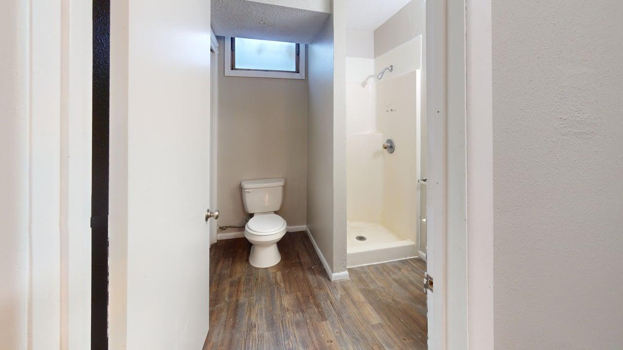 502 N 26th St Bathroom