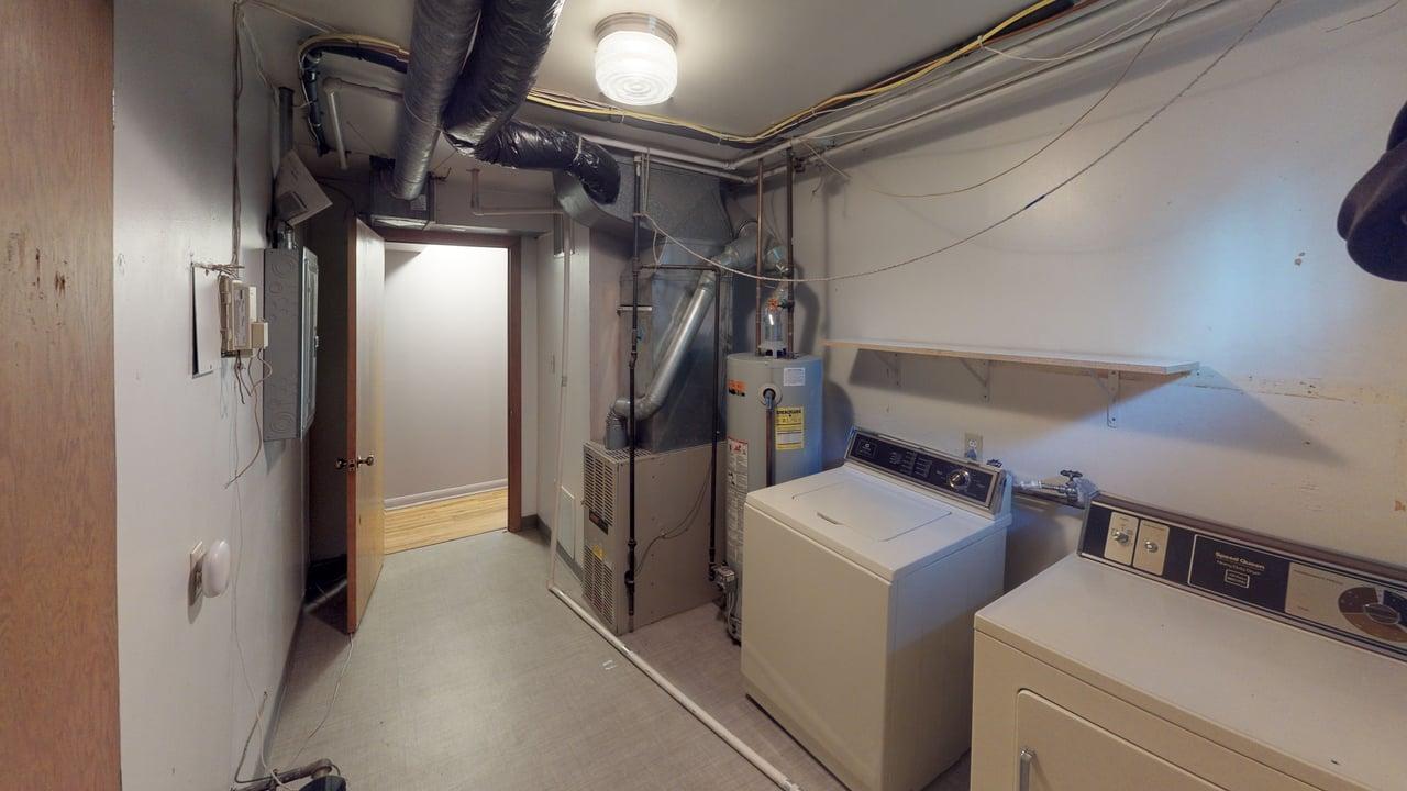 11265 N 14th St Laundry