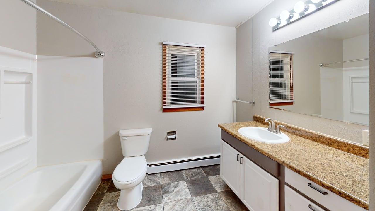 610 S 12th St Bathroom