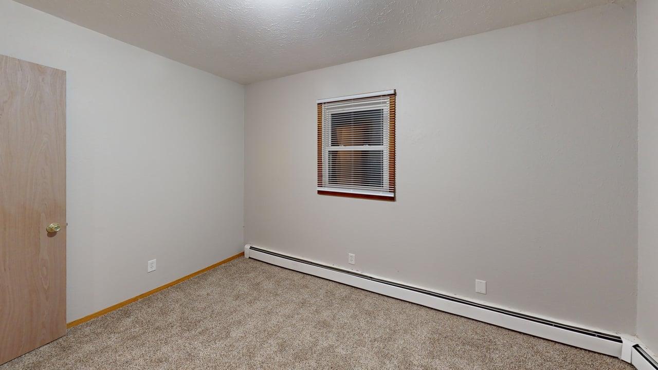 610 S 12th St Bedroom 6
