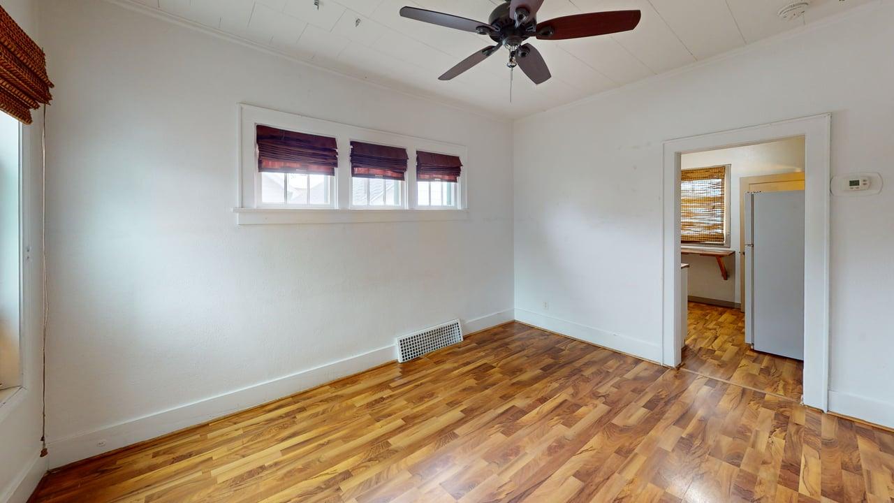 2055 Third Ave Ne Bedroom 1