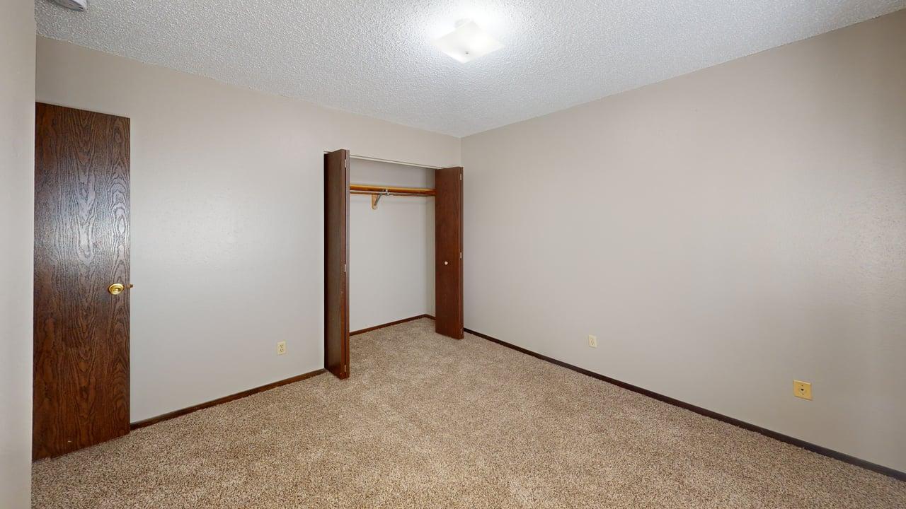 1106 First St Ne 2 Bedroom 2