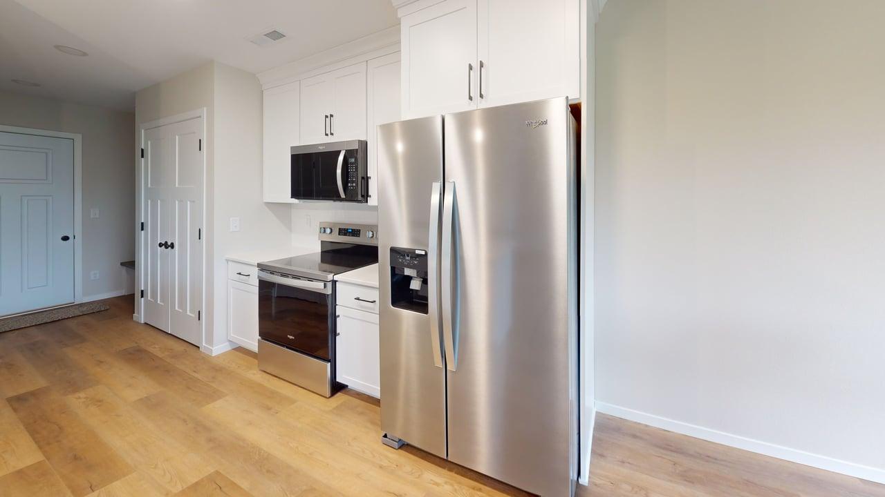 5220 Welder Ave Kitchen